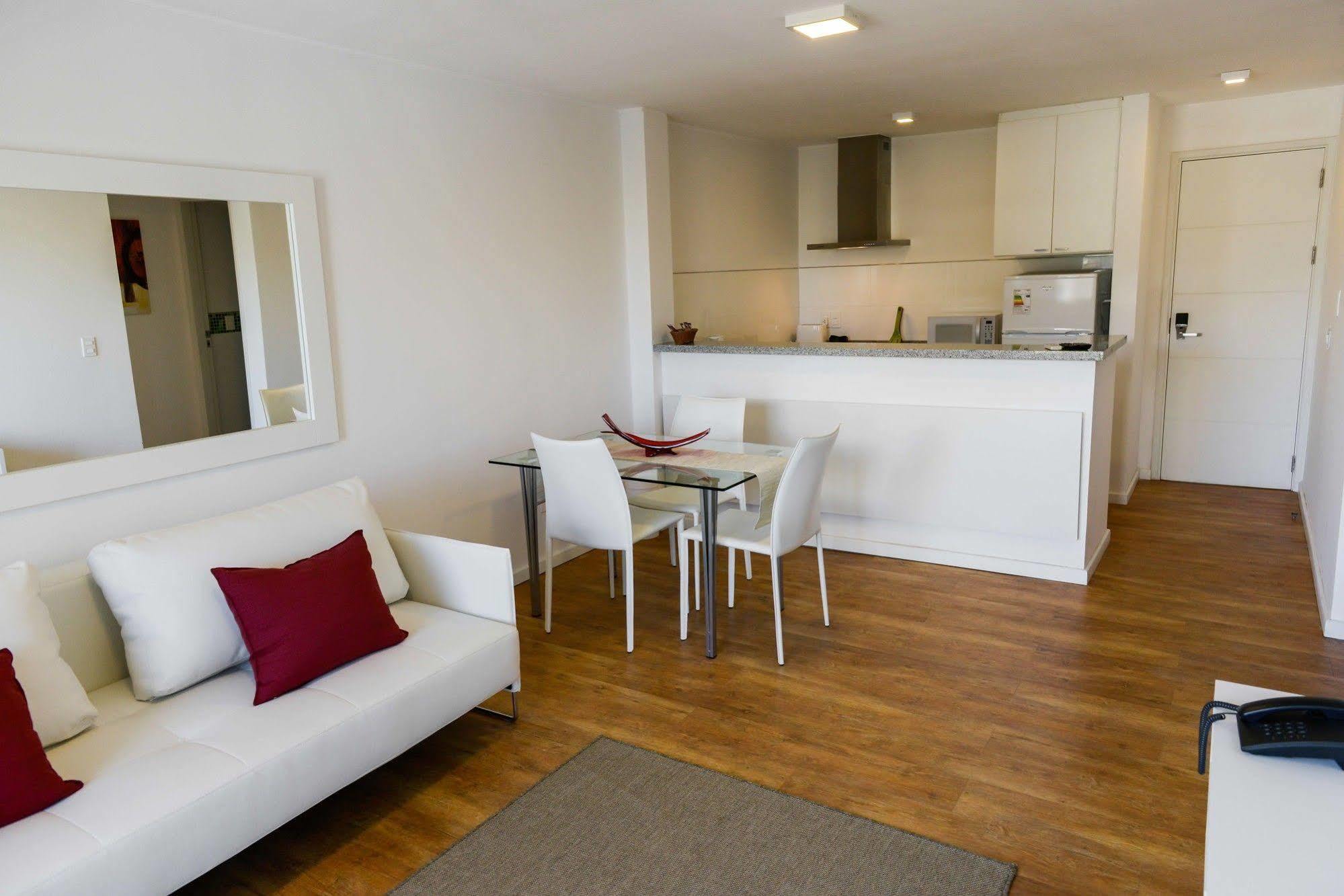 Merit Montevideo Apart & Suites Eksteriør bilde